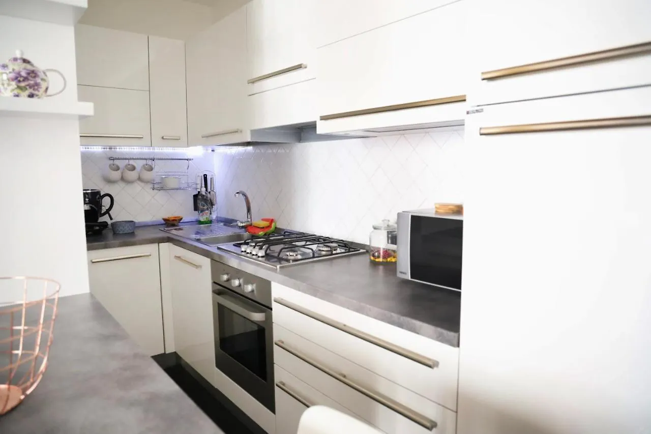 Apartment Duca Di Porta Romana, Viaorti Milan Italy