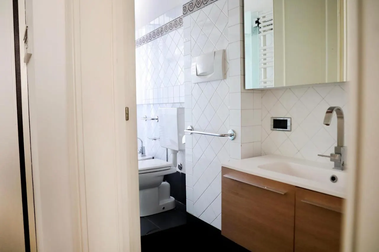 Duca Di Porta Romana, Viaorti Milan Apartment